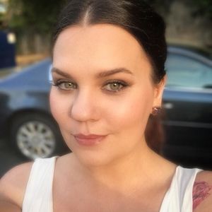 Meet your Posher, Aliceson